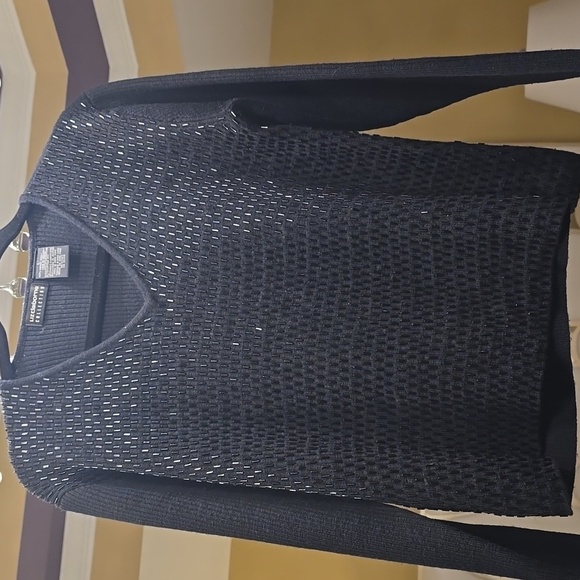 Merino Wool Black Liz Claiborne Beaded Sweater - Picture 3 of 16